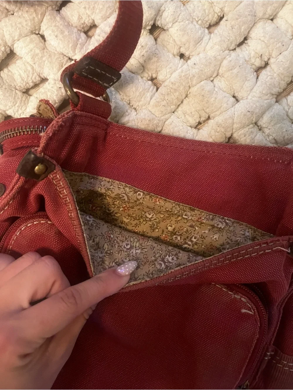 Vintage Fossil Women's Red Crossbody Bag - Compact Everyday Shoulder Bag
